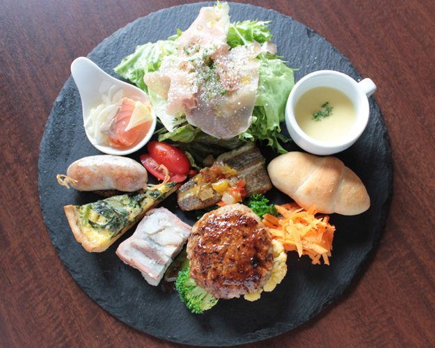 Petit Restaurant Saori プチレストランサオリ 静岡市駿河区 アットエス