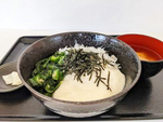 静岡県産シラスのネバトロ丼