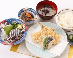 大浜（刺身・南蛮漬・天ぷら・ご飯・味噌汁）