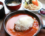 チーズハンバーグ定食 950円