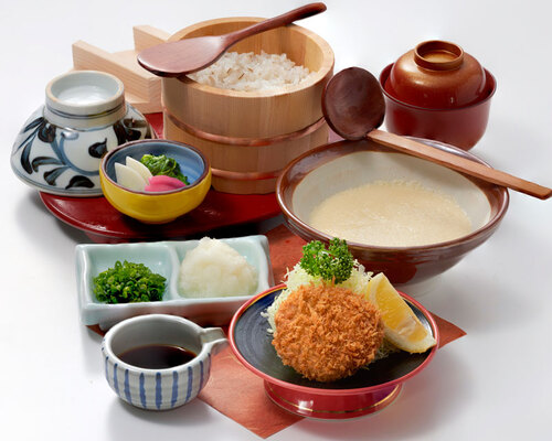 「とろろとんかつ御膳」