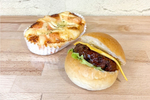 チーズバーガーMINI（右）
