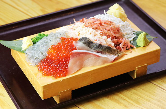 海鮮丼専門店 伊助 沼津市 アットエス