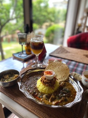 スパイスカレー超スペシャルランチセット