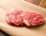ステーキ店ならではのこだわりの肉を使用