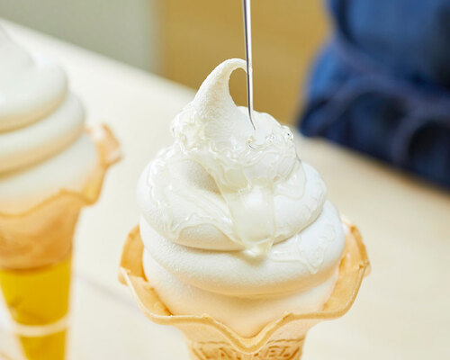 はちみつソフトクリーム コーンタイプ