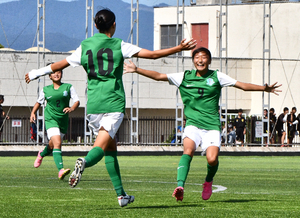 【フォト】SATOなでしこU-15（浜松市）、歓喜の初優勝！〈全日本U-15女子サッカー選手権県大会決勝〉