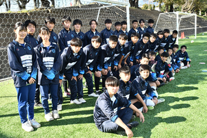 高校サッカー選手権静岡県大会、進学校の沼津東高が快進撃！先発も戦術も選手たちで決めるって本当？キーマン2人に聞いてみた