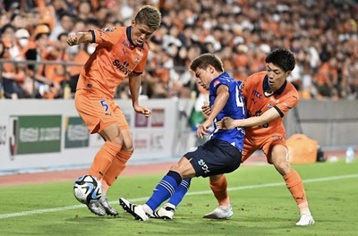 J1昇格プレーオフ準決勝、清水に挑んでくるモンテディオ山形とは!?【文・河治良幸】