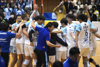 “こんな試合が見たかった”歓喜の11勝目！リザーブも観客も全員東レアローズスターティングメンバー