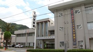 休みの造園会社事務所に侵入　現金24万円入りの金庫盗んだか　暴力団員の男逮捕＝静岡県警