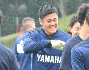 ジュビロ磐田のGK川島永嗣、町田ゼルビア戦の“カワシマの1ミリ”は気持ちで止めた？「気持ちだけじゃない（笑）」