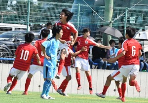 サッカー静岡県高校総体　富士東のジャイアントキリングはどこまで続く？快進撃を支えているものは、何？　