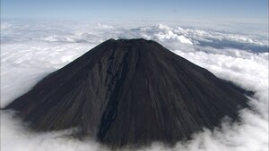 「富士登山に行った夫が帰ってこない」閉山中の富士山で遭難か　静岡県警が捜索