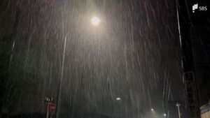 台風10号影響　連日の大雨で停電や店舗の営業休止、交通機関にも影響　雨量増加に厳重警戒必要＝静岡