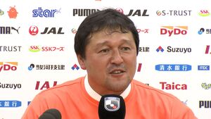 清水秋葉忠宏監督 J2優勝に「1週早いよ(笑)」でも「必死になって2年間やってきた成果がチャンピオンで昇格」【試合後監督会見全文公開】