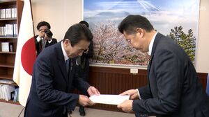 「情報の一部への偏りや権限の集中の課題が…」鈴木静岡県知事に県議会最大会派が組織体制の再編を要望