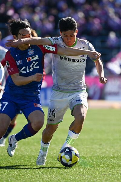 藤枝MYFC 大卒ルーキー中村涼のプロ初出場初ゴールで劇的ドロー 甲府と3-3【J2リーグ第4節速報】