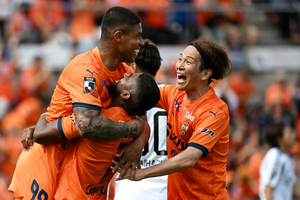 【フォト】清水エスパルス、FC町田ゼルビアに2-2　ドウグラス タンキの同点ゴールでドロー＜J1第16節＞