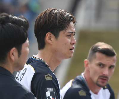 ジュビロ磐田、FC今治戦後にサポーターからの厳しい声浴びる。松原后選手の目にはうっすらと涙が。