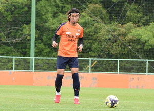 J1清水エスパルスのMF小塚和季選手が前節鹿島戦で、けがから約1カ月半ぶりに復帰！久々のピッチの感触は