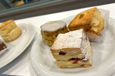 【Y to C】開店前から行列ができるほど人気！静岡市・瀬名の住宅街に佇むおしゃれで可愛いスコーン専門店