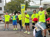 正門前でお見送り