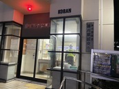 交番にあいさつ