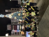 沼津駅北口クリスマスツリー前