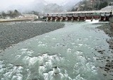 信濃の取水は今（上）市民運動、不正暴く