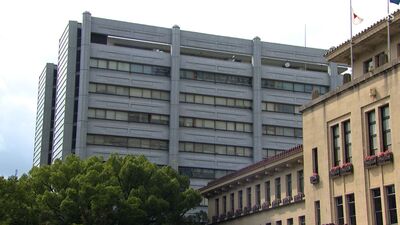 「背後から抱きつくような形で筆を持った手を握られた」「頭をなでられた」101人の児童生徒が教職員から“セクハラ受けたと感じた” 静岡県教委がアンケート結果を公表