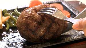 地元で“元祖”として知られる「炭焼きハンバーグ」3世代でつなぐ味『パピオット』(浜松市)【昭和100年愛されごはん】