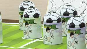 「ボールとお茶は“ともだち”」キャプテン翼とのコラボ茶缶「茶プテン翼cha」お披露目 サッカーのまち藤枝市=静岡