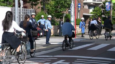 「車と同様にルール守って」5月の「自転車月間」に合わせ取り締まりとルールやマナーの啓発＝静岡県警