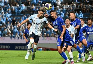 ジュビロ磐田 FW渡邉りょう弾で逃げ切る 今治に1-0【J2リーグ第29節速報】