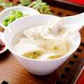 えび餃子の旨味が溶け出したショウガ風味の「ワンタンスープ」♪