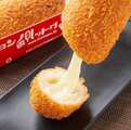 写真映え！！伸びるチーズで人気を集めた元祖チーズハットグ！