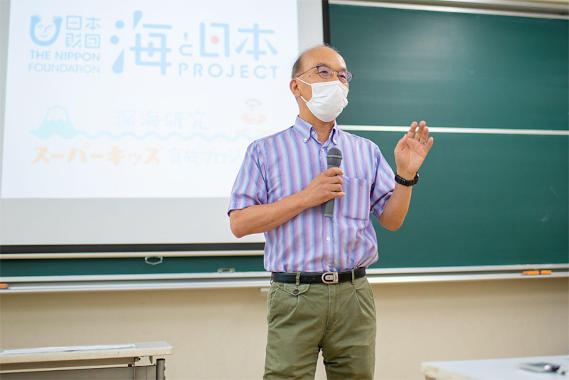 沼津工業高等専門学校 岡田校長
