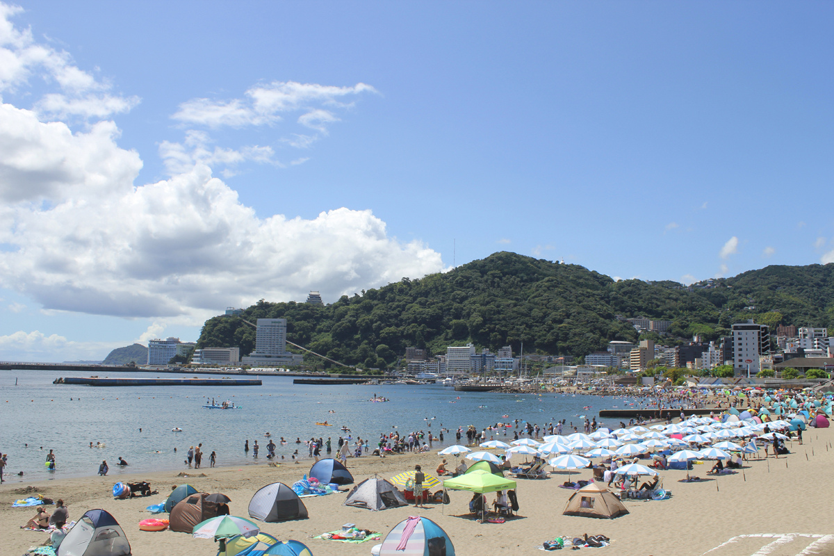熱海サンビーチ 安全祈願祭・夏の開設期間