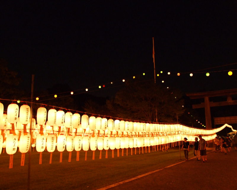 万灯みたま祭