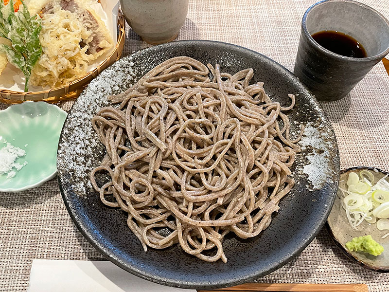 11/25まで蕎麦様お取り置き 蕎麦の実を殻ごと自家製粉！住宅街の隠れ家そば屋「玄蕎麦みずとり