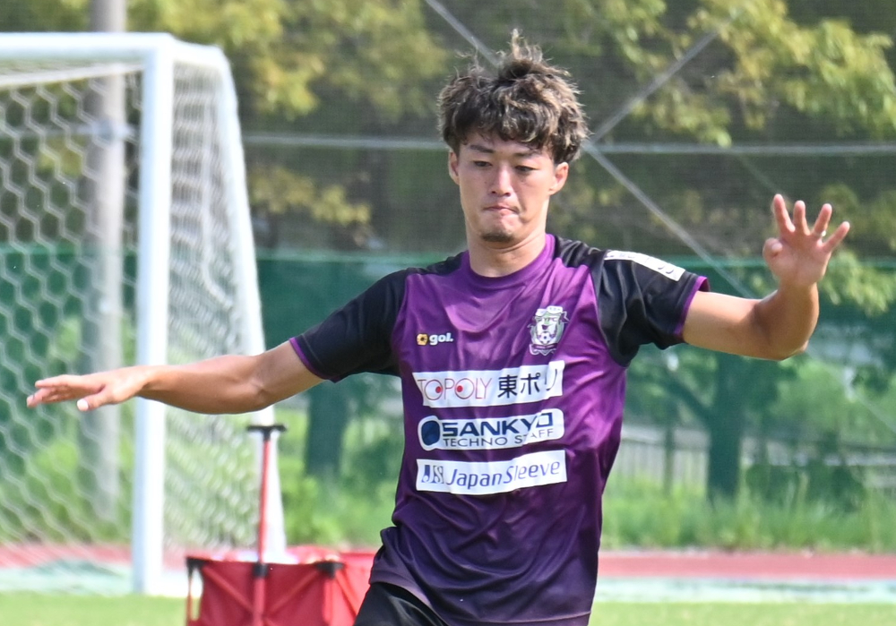 藤枝MYFCのDF鈴木翔太、清水エスパルスユース同期組との静岡ダービーで