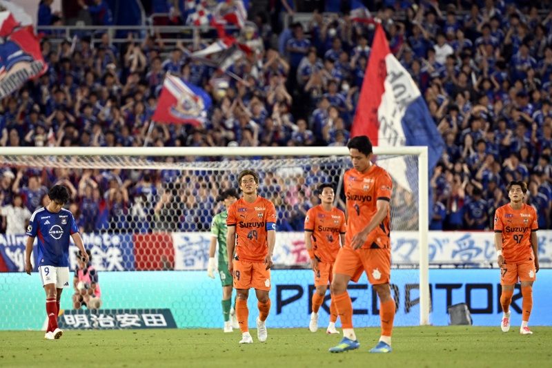 【フォト】清水エスパルス、アウェイで横浜Mと対戦し、0−3で敗退＜J1百年構想リーグ プレーオフラウンド第2戦＞