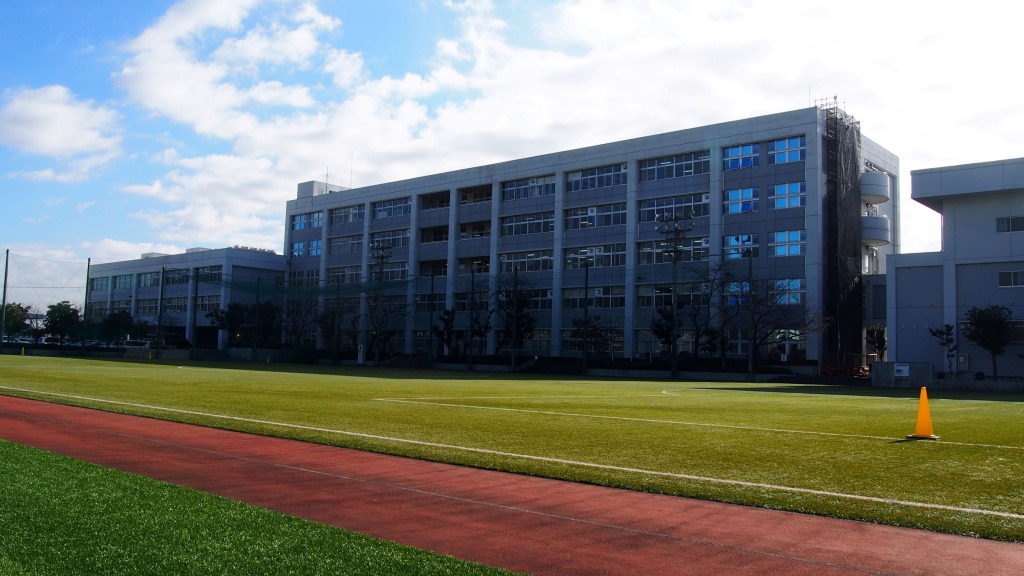 静岡県立静岡中央高等学校 羽ばたく君へ あなたの静岡新聞