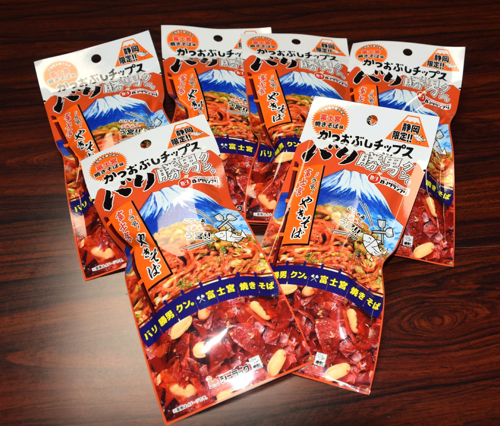 １９日から発売する「バリ勝男クン。富士宮やきそば味」