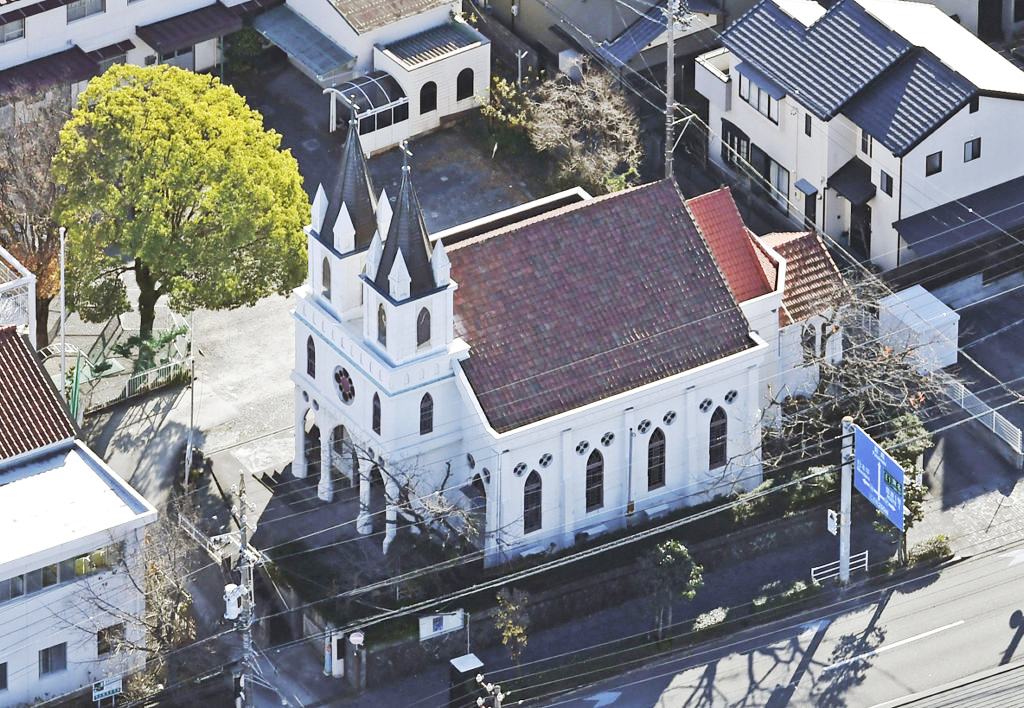 解体が決まった「カトリック清水教会」＝２０２１年１２月、静岡市清水区岡町