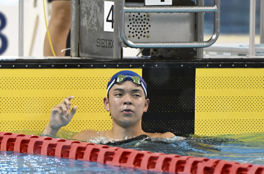 男子１５００メートル自由形　１５分３３秒２１で頂点に立った大木優瑠（飛龍）＝浜松市総合水泳場