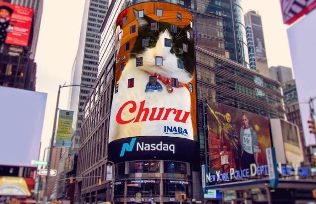 米ニューヨークの繁華街タイムズスクエアに流れるいなば食品の広告イメージ（同社提供）