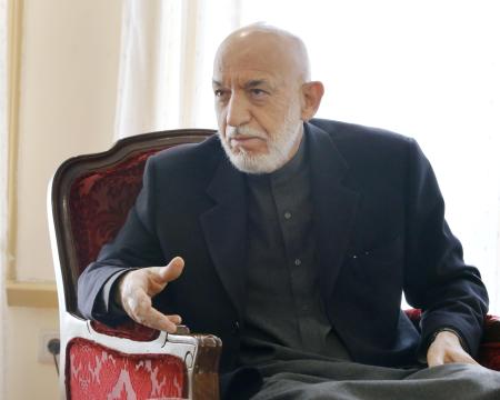 アフガニスタンのカルザイ元大統領＝１１月２２日（共同）