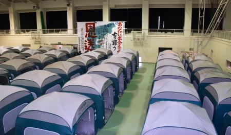 石川県穴水町に設置されたボランティアの宿泊拠点＝２６日午後